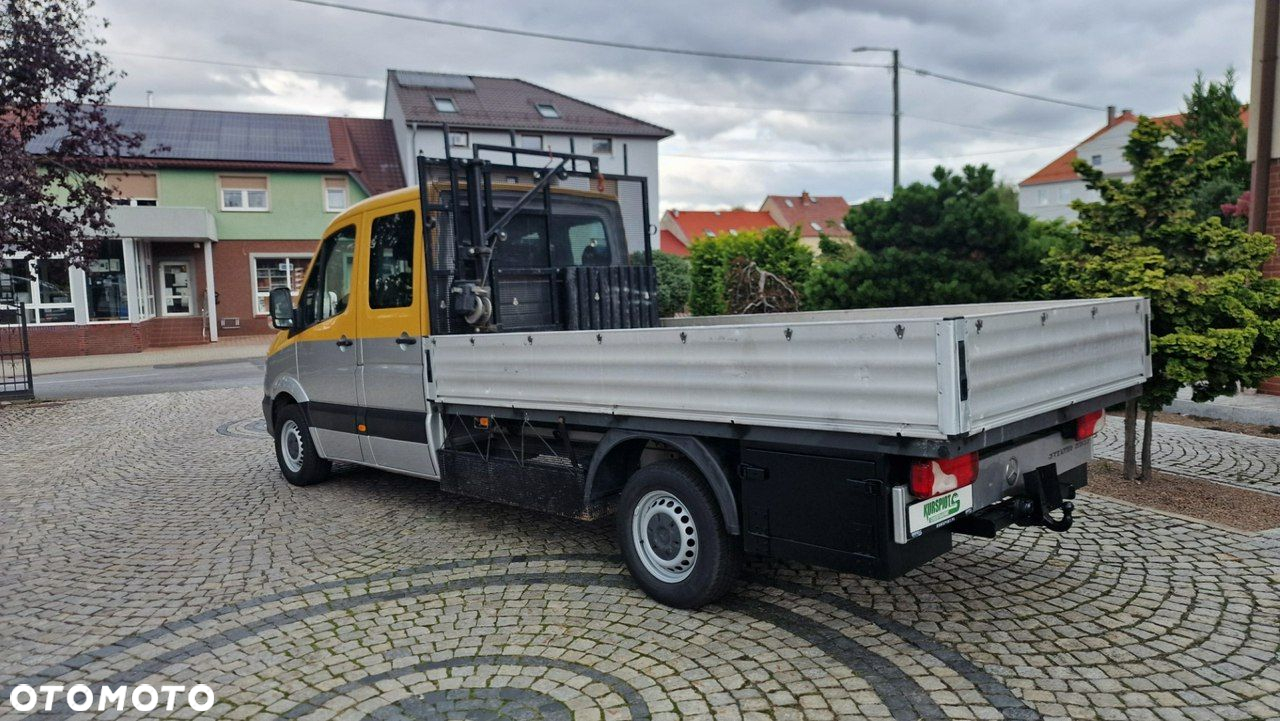 Mercedes-Benz Sprinter - 3
