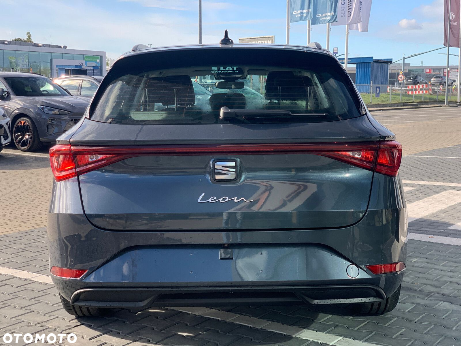 Seat Leon 1.5 eTSI mHEV Style DSG - 4