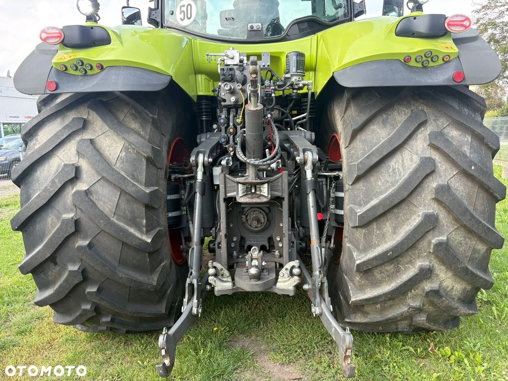 Claas AXION 810 CMATIC - 14