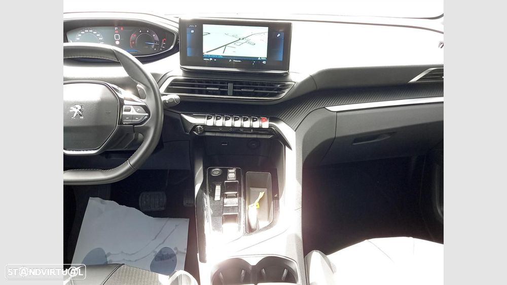 Peugeot 5008 1.5 BlueHDi Allure EAT8 - 19