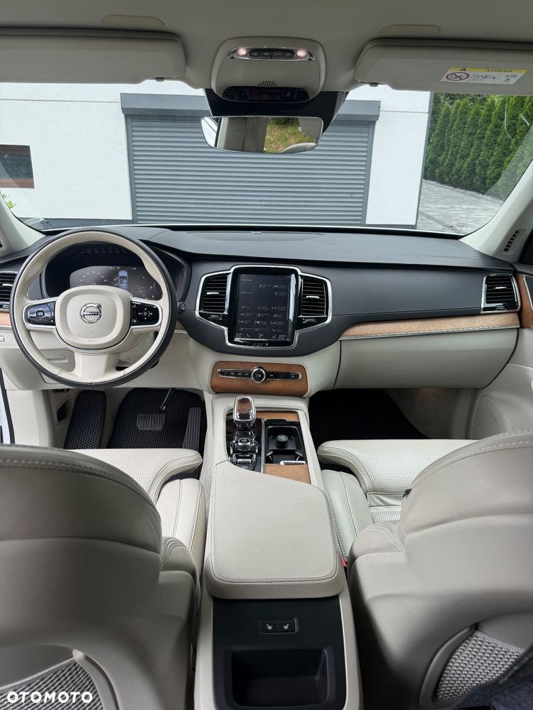 Volvo XC 90 - 14