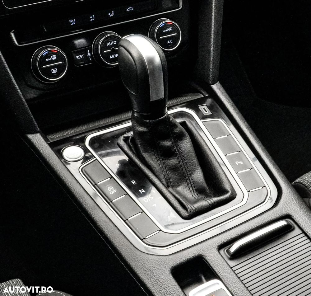 Volkswagen Passat 2.0 TDI DSG Advance - 20