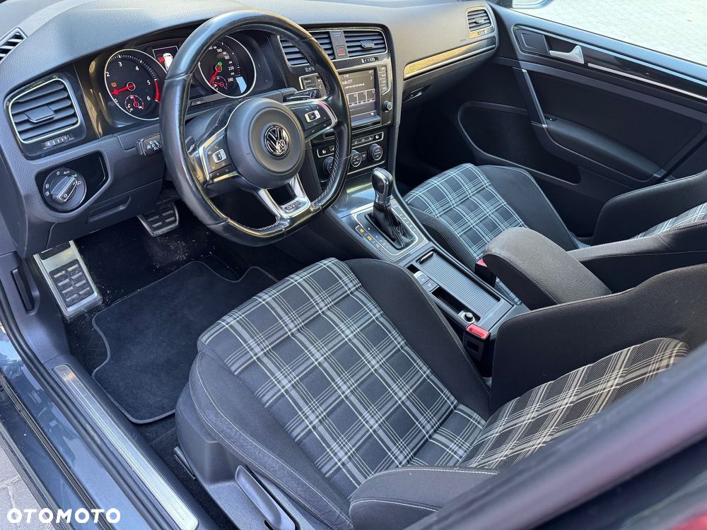 Volkswagen Golf GTD (BlueMotion Technology) DSG - 23