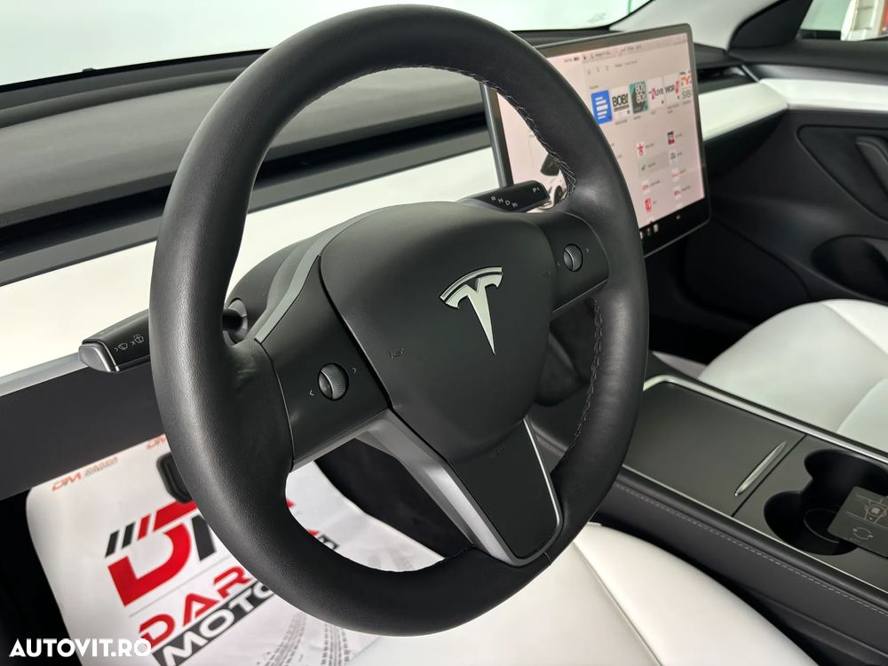 Tesla Model 3 Langstreckenbatterie Allradantrieb Dual Motor - 12