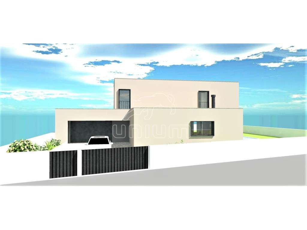 Moradia T4 com piscina - Grande imagem: 2/10