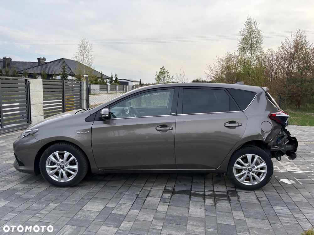 Toyota Auris - 8
