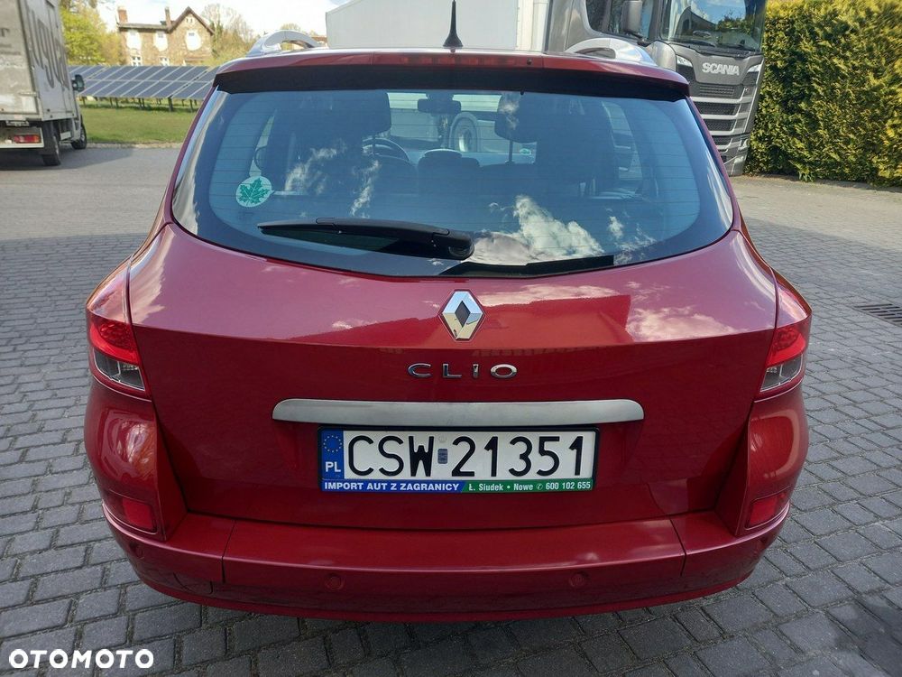 Renault Clio 1.2 16V Luxe Dynamique - 12