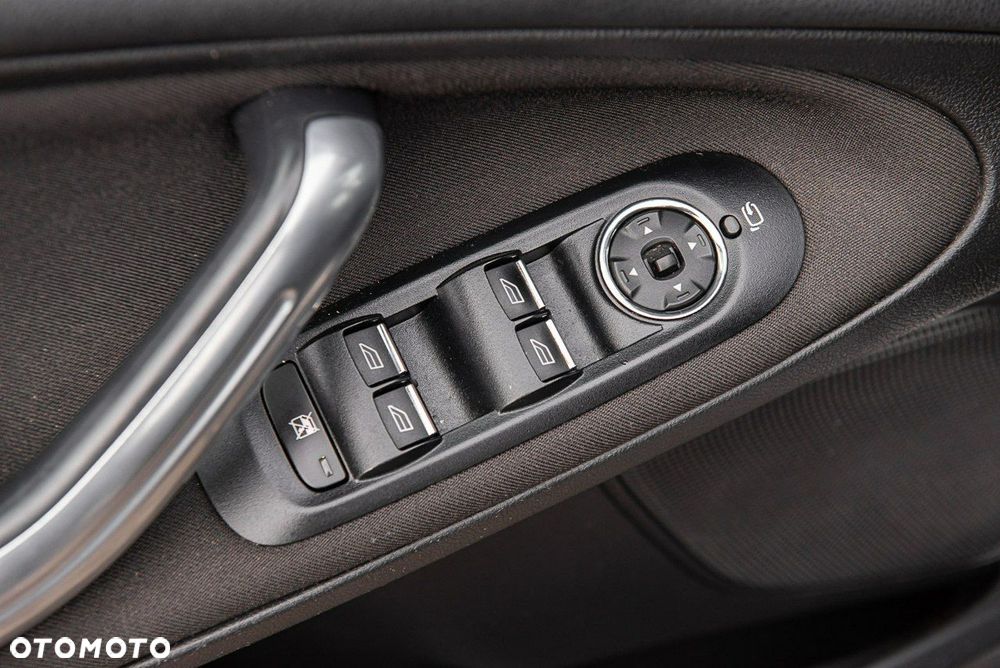 Ford Galaxy 2.0 TDCi Ghia - 27