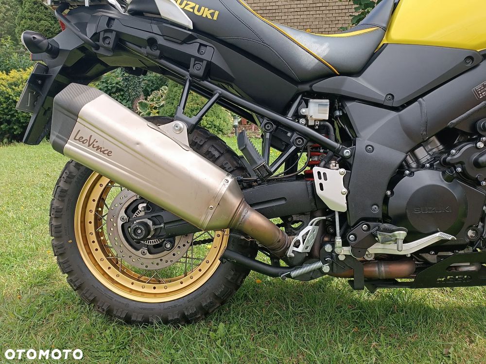 Suzuki DL - 4