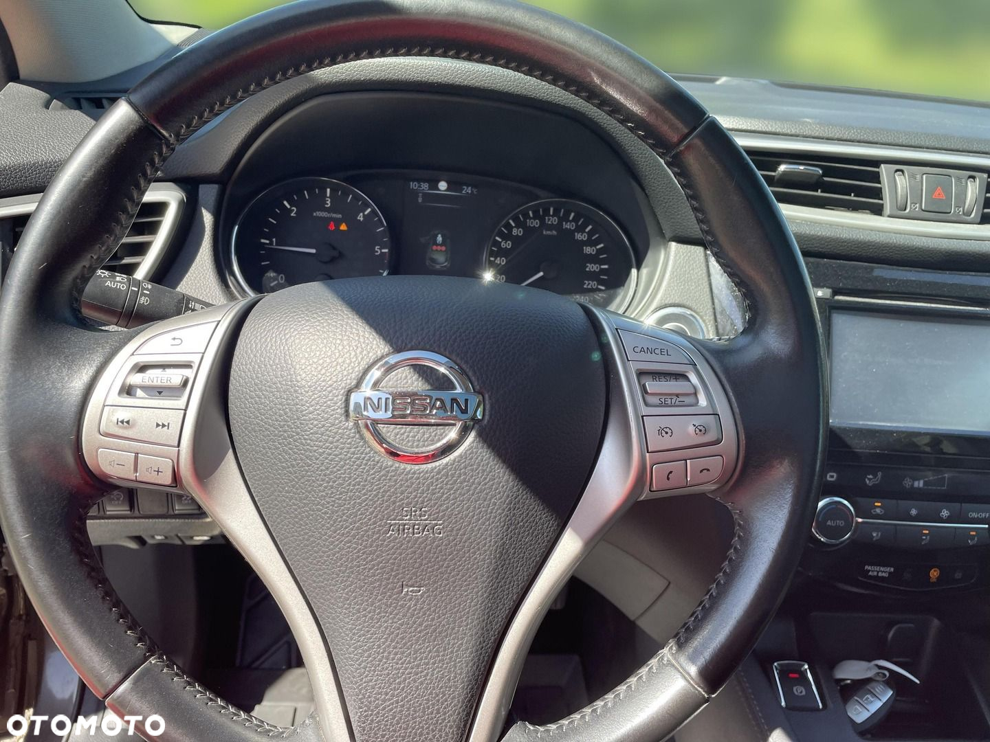 Nissan Qashqai 1.6 DCi 4x4 N-Connecta EU6 - 16