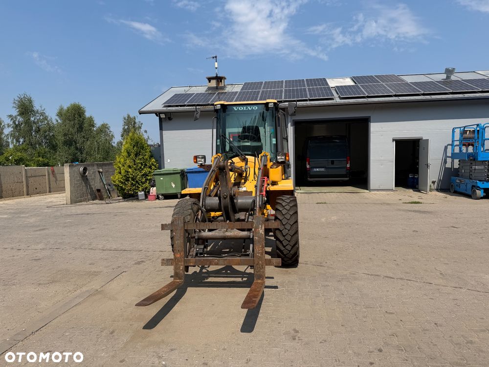 Volvo L30G - 5