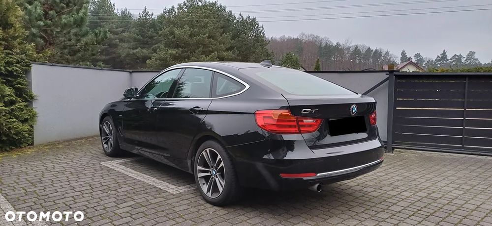 BMW Seria 3 318d Luxury Line - 24