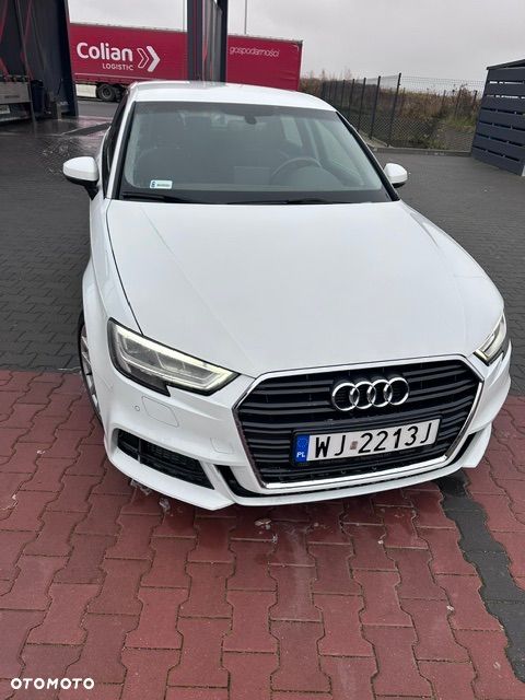 Audi A3 Sportback 35 TFSI S tronic - 1