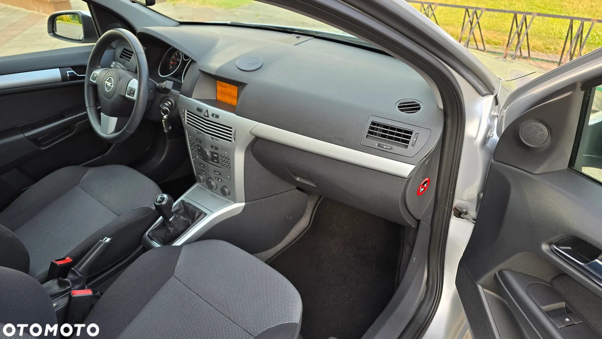 Opel Astra - 10