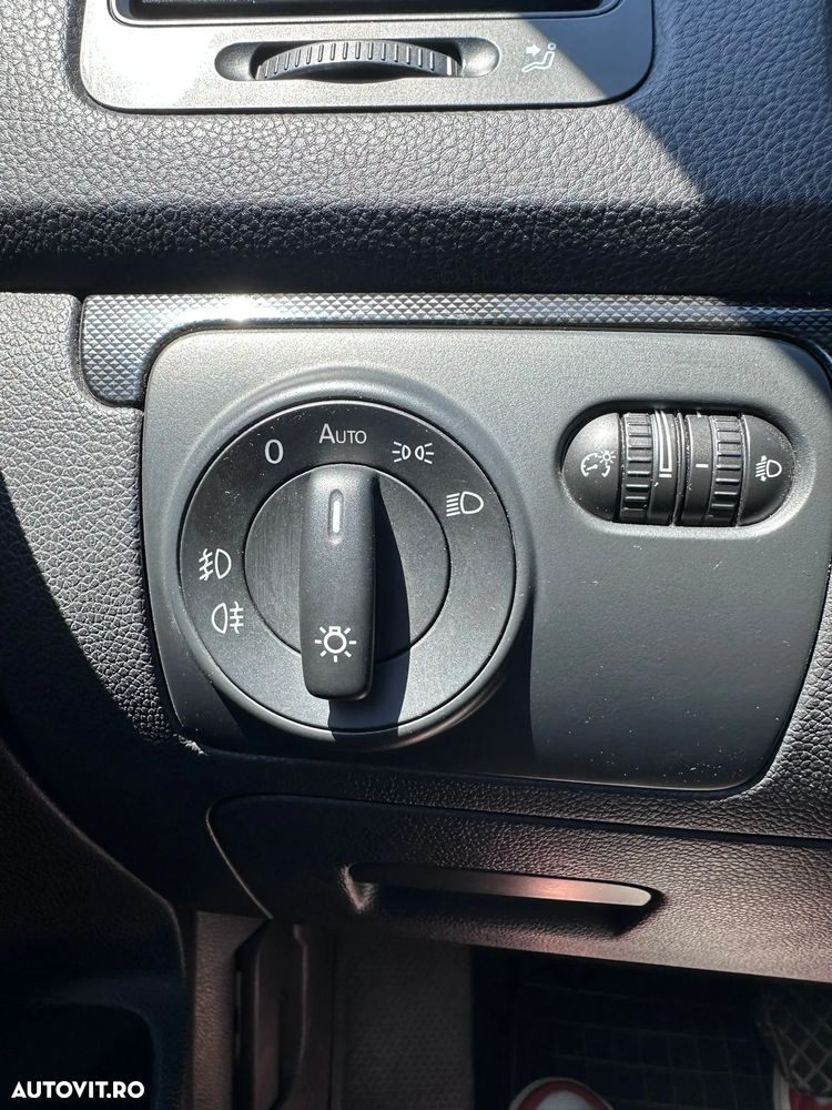Volkswagen Jetta 1.4 TSI DSG Comfortline - 7