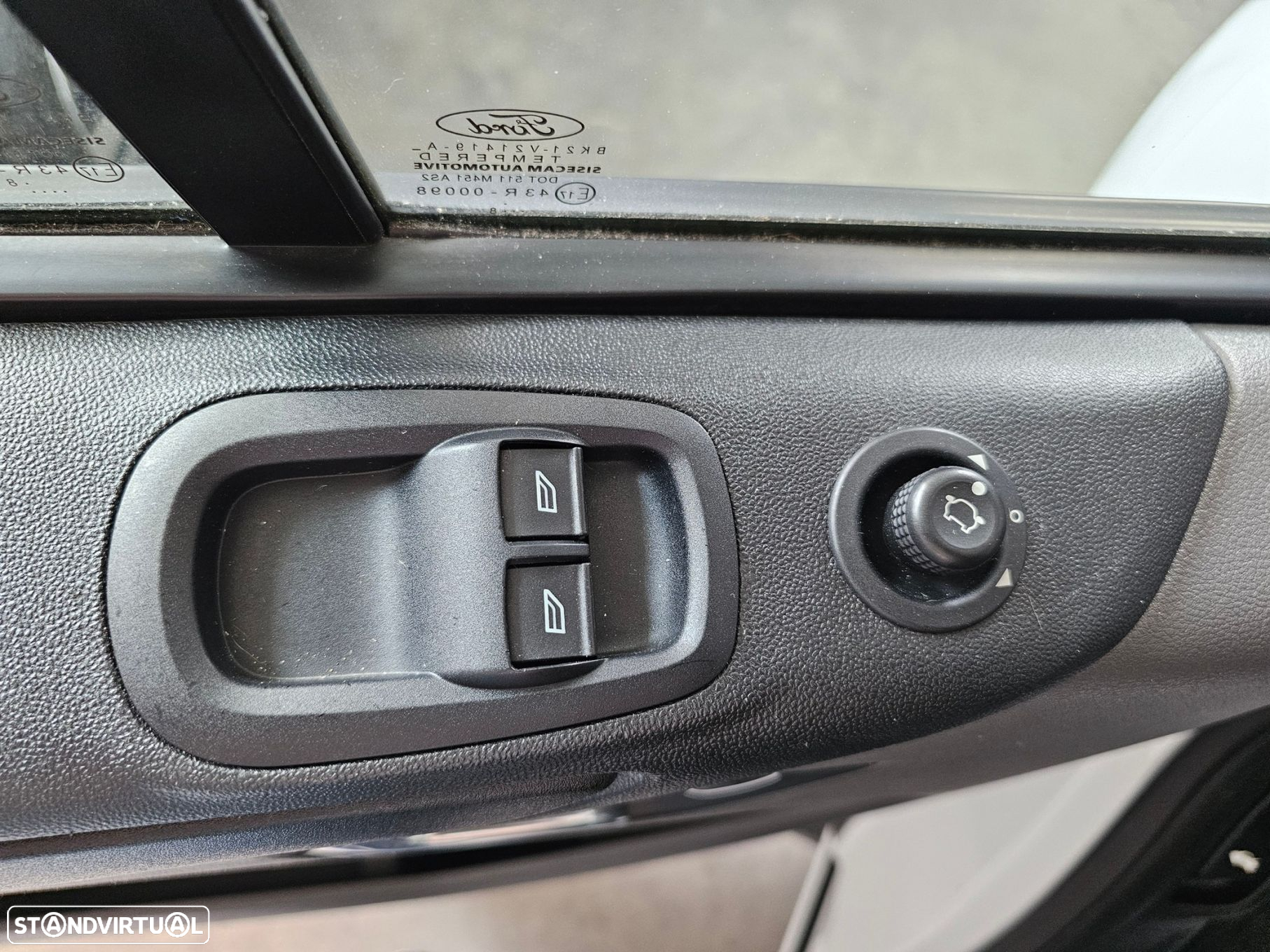 Ford Transit Custom 300L1 2.0 H1-T.B.Ambiente - 11