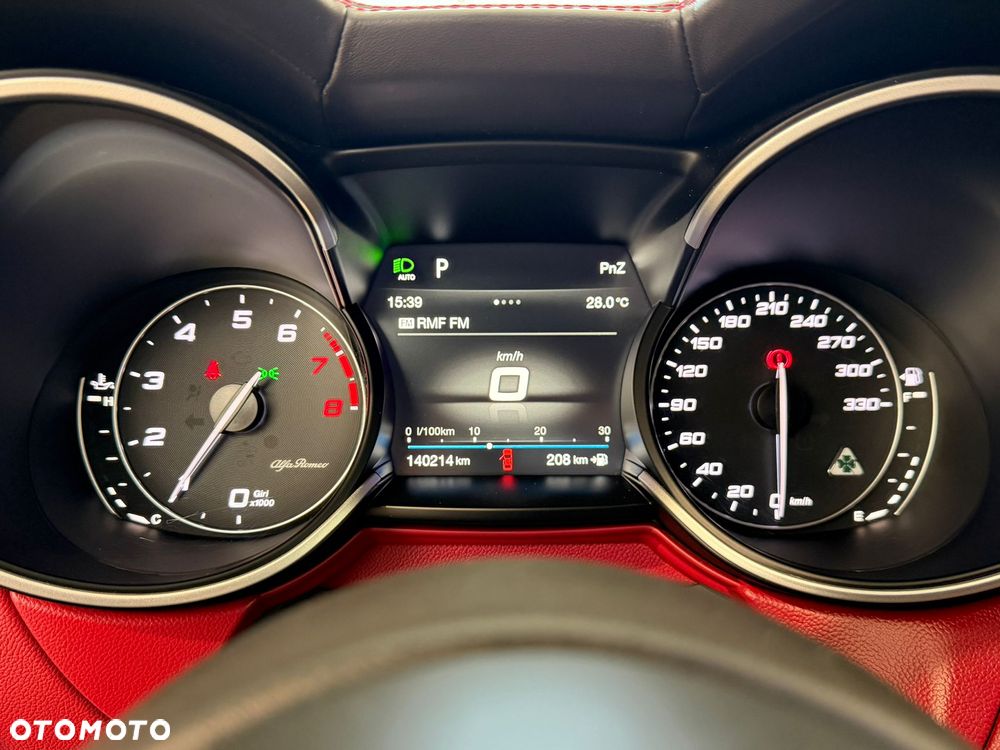 Alfa Romeo Stelvio 2.9 V6 Bi-Turbo Quadrifoglio Q4 - 23