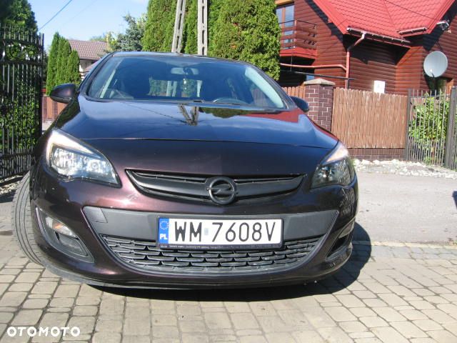 Opel Astra 2015 photo 2