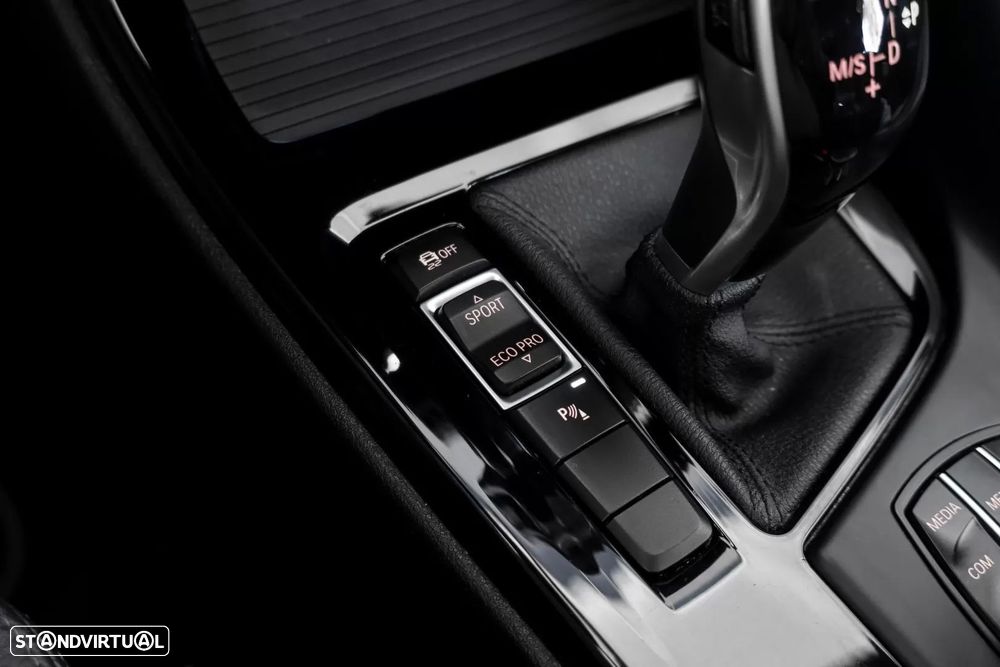 BMW X2 18 i sDrive Auto Pack M — fotografia 11