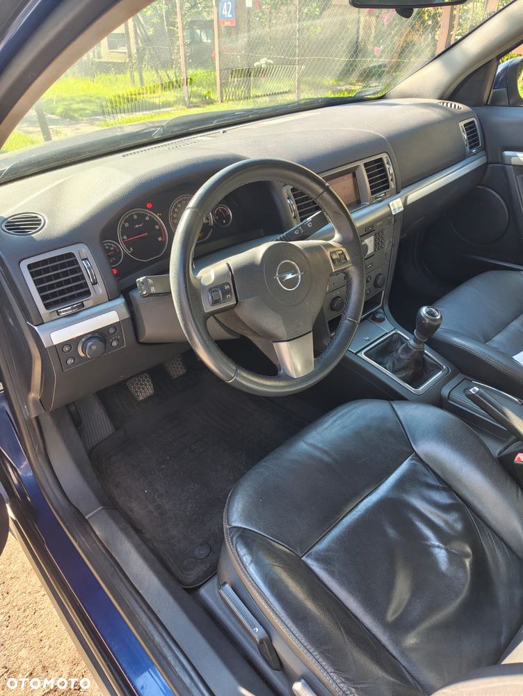 Opel Vectra 1.9 CDTI Cosmo - 6