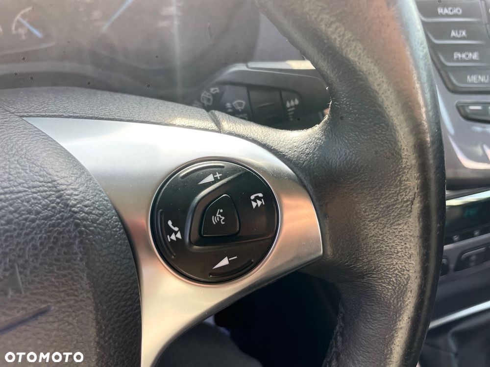 Ford Tourneo Connect Grand - 26