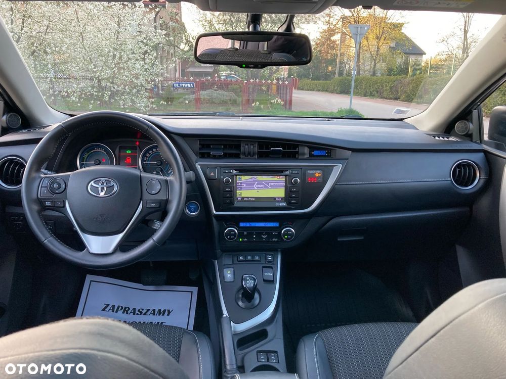 Toyota Auris 1.8 HSD Luna - 14