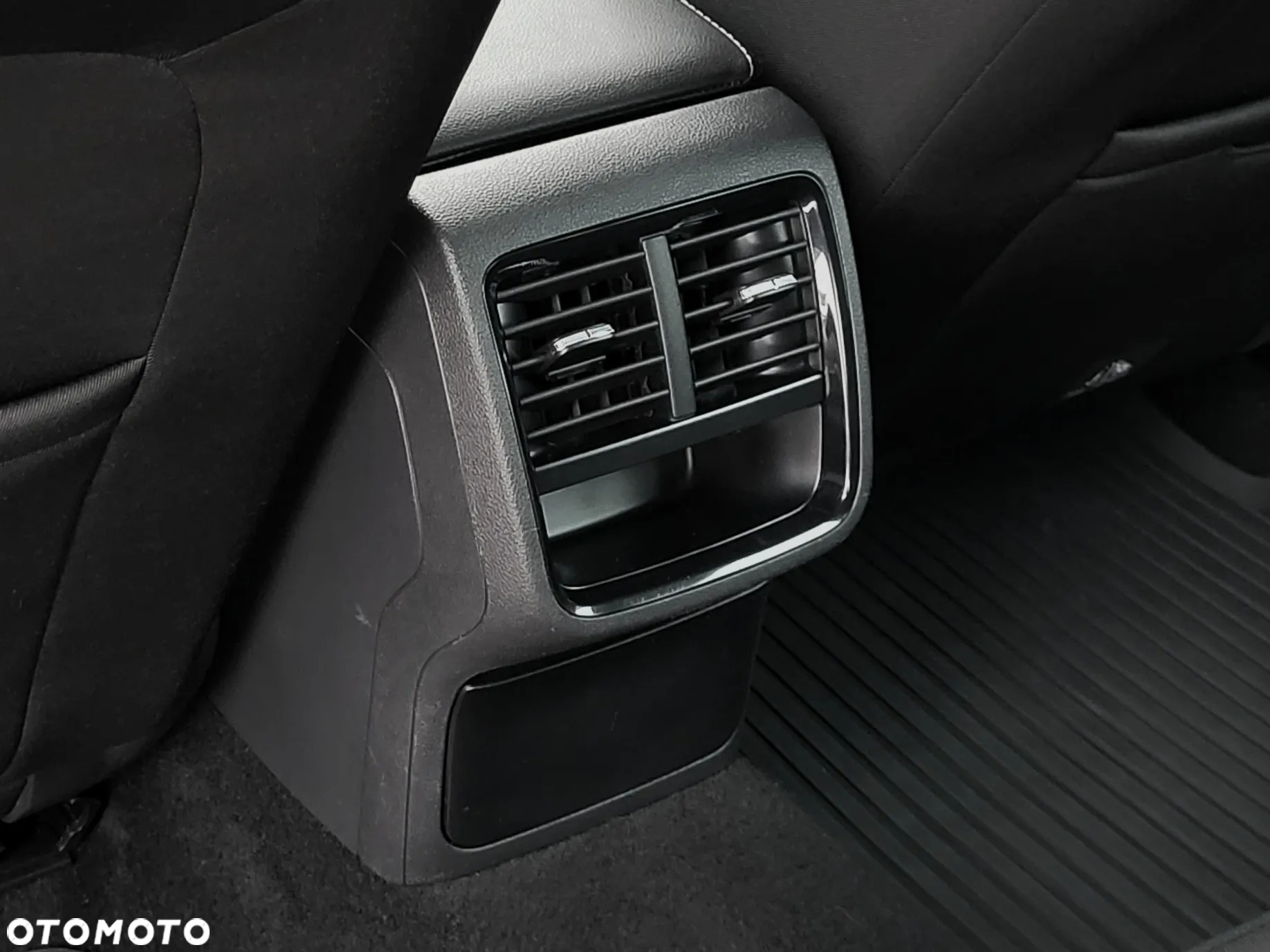 Skoda Octavia 1.5 TSI ACT Ambition - 27