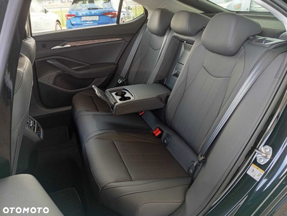 Skoda Superb 2.0 TSI L&K DSG - 21