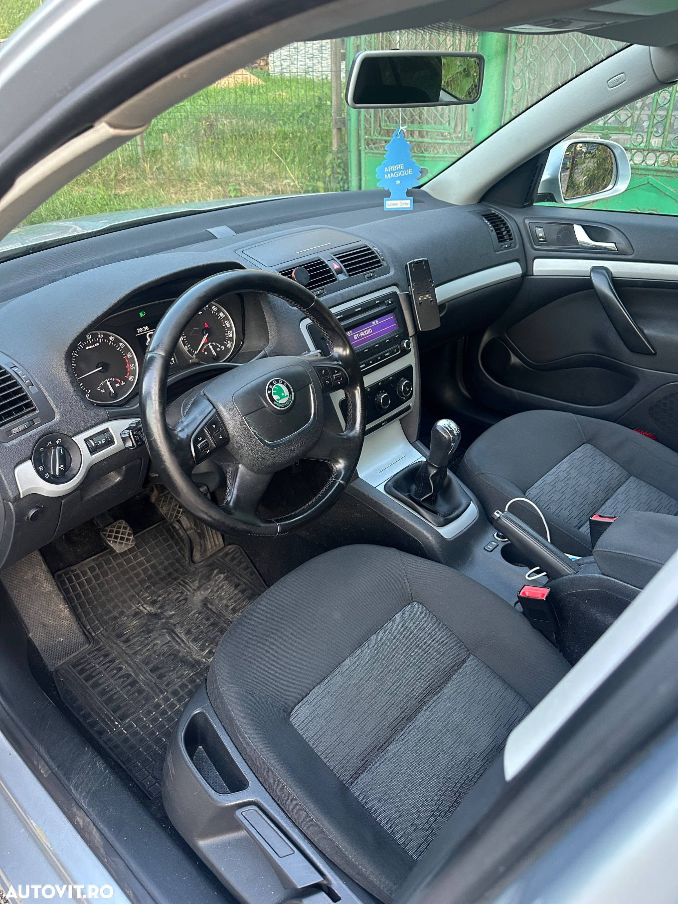 Skoda Octavia Combi 2.0 TDI DPF Ambition - 4