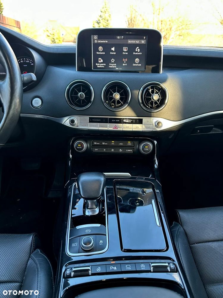 Kia Stinger 2.0 T-GDI GT Line - 21