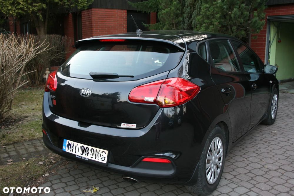 Kia Ceed - 3