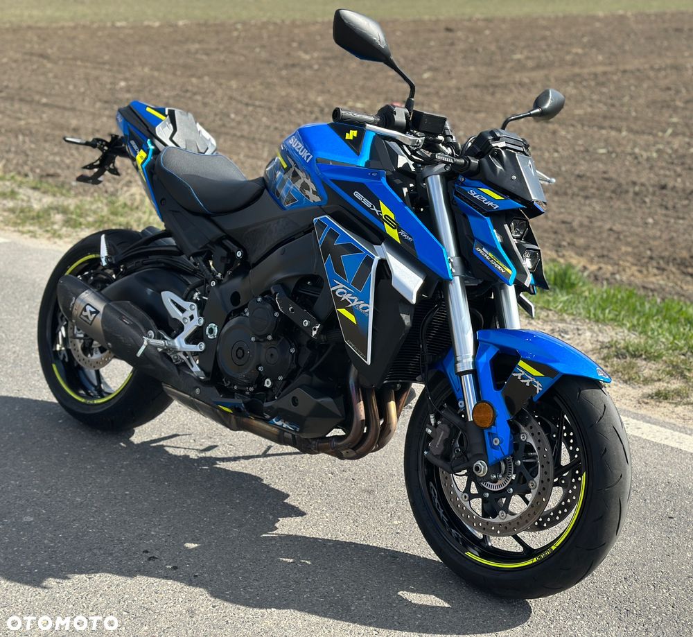 Suzuki GSX - 1