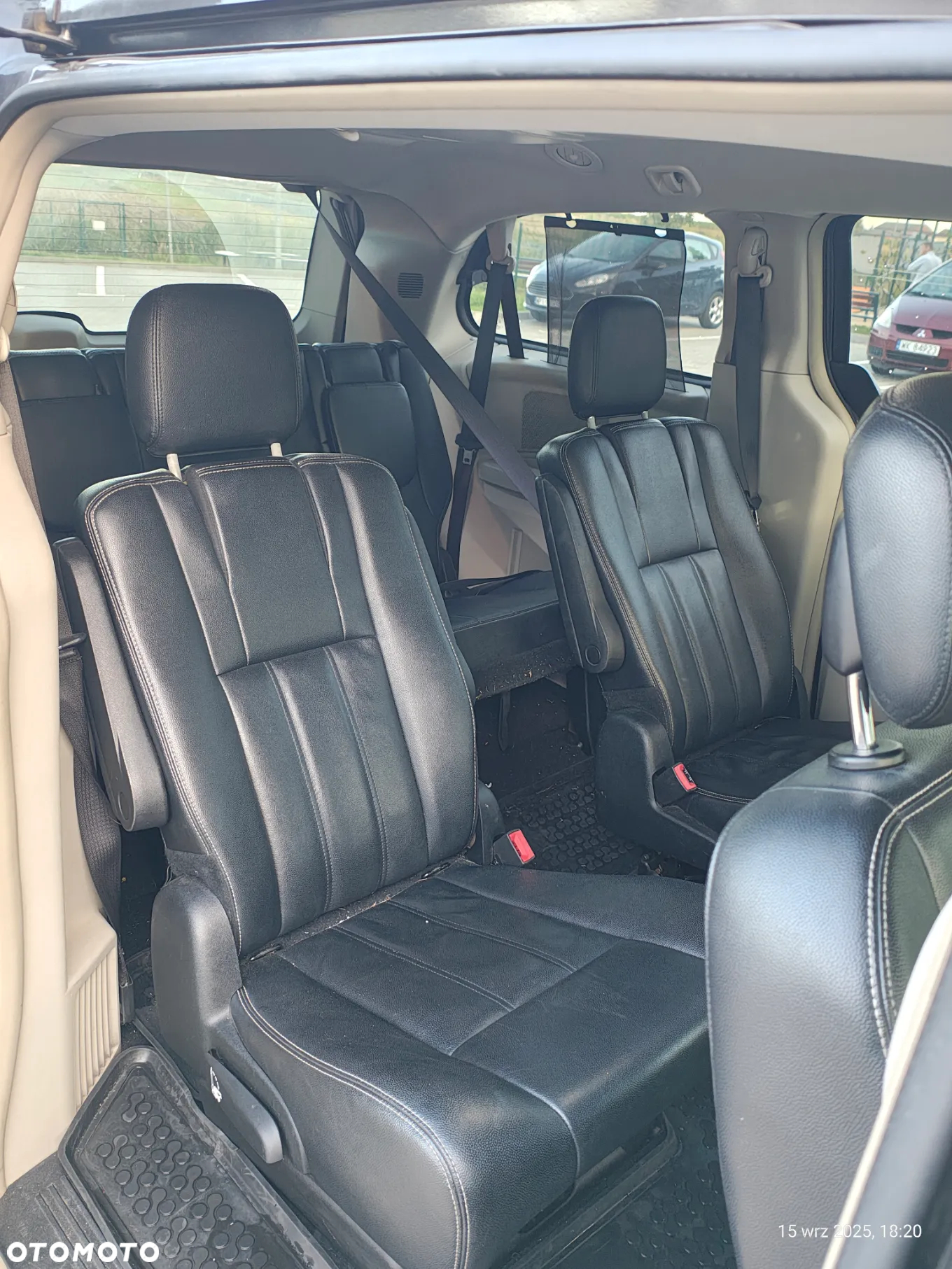 Chrysler Town & Country 3.6 Touring - 7