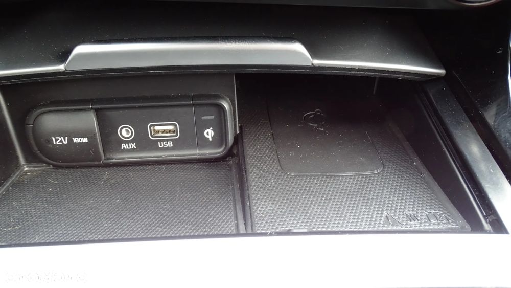 Kia Stinger - 39