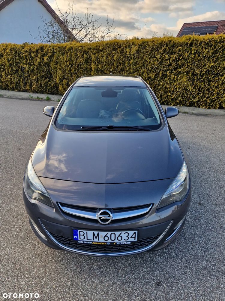 Opel Insignia - 23