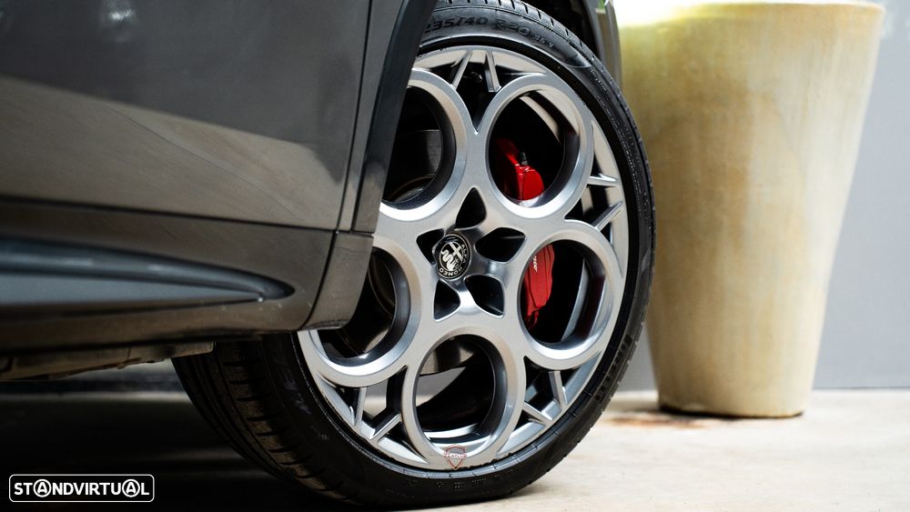 Alfa Romeo Tonale 1.5 Hybrid Edizione Speciale - 7