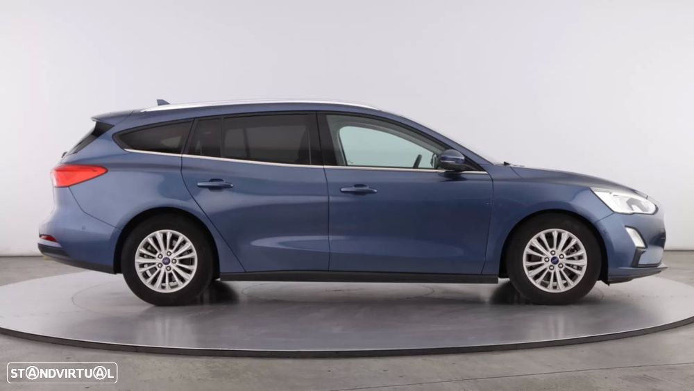 Ford Focus SW 1.0 EcoBoost Titanium - 4