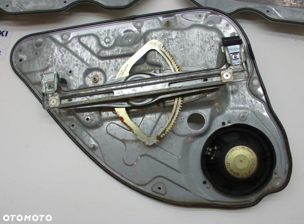Ford Focus MK2 Mechanizm podnoszenia szyby Przód Tył - 8