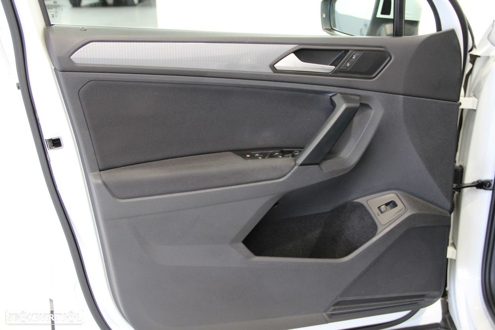 VW Tiguan 2.0 TDI Life DSG - 5
