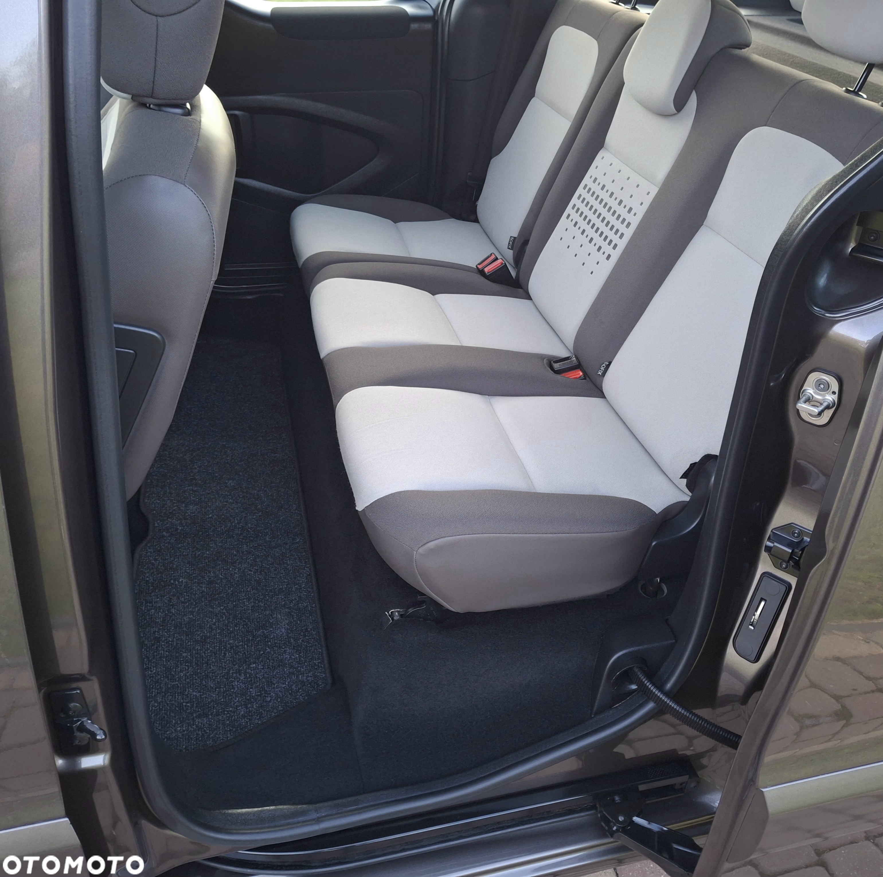 Citroën Berlingo Multispace BlueHDi 100 FEEL - 23
