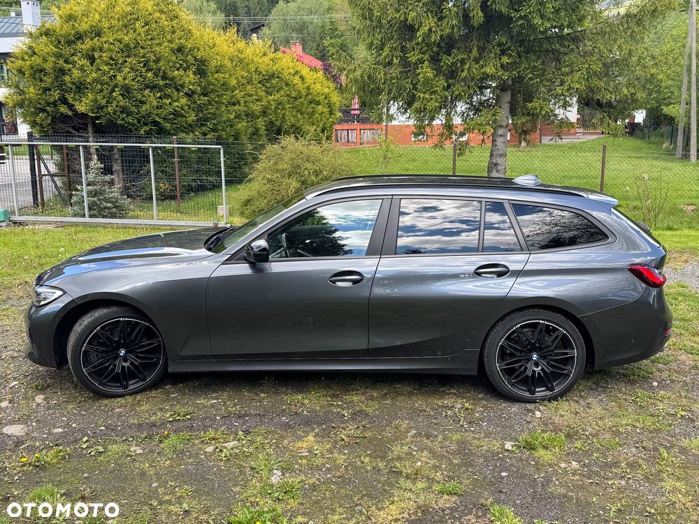 BMW Seria 3 320d xDrive Edition Luxury Line Purity - 12