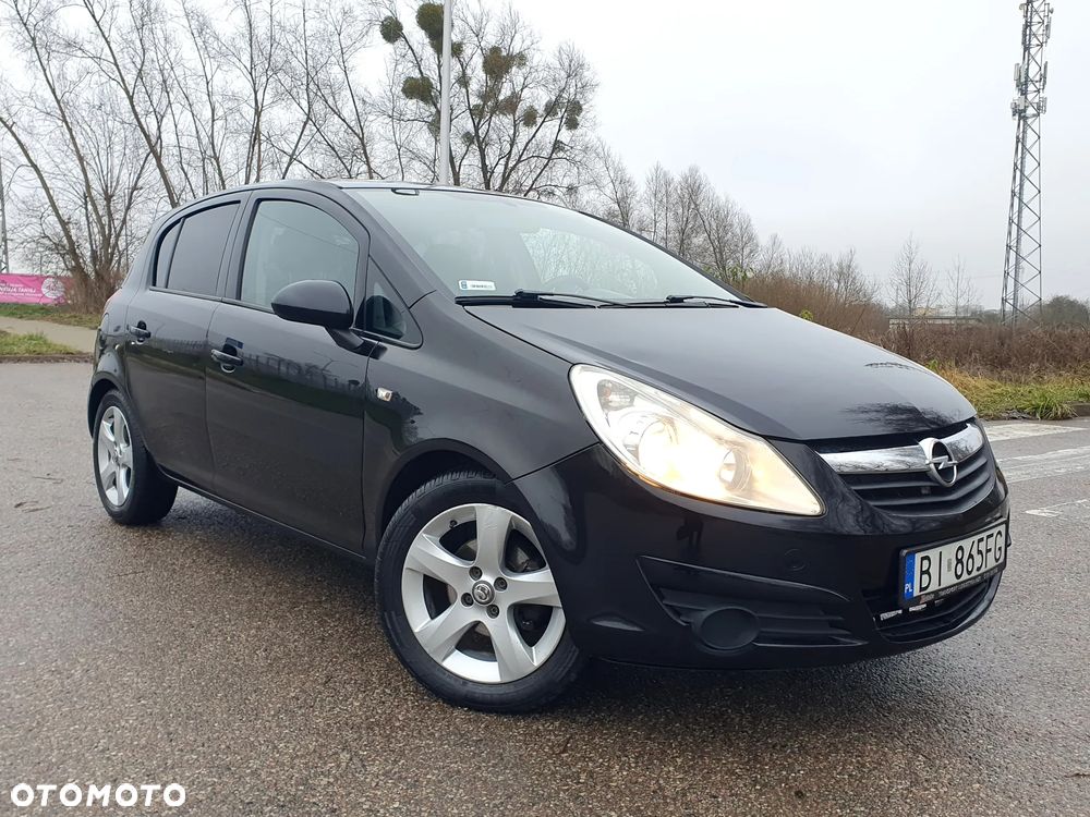 Opel Corsa 1.2 16V Cosmo - 2