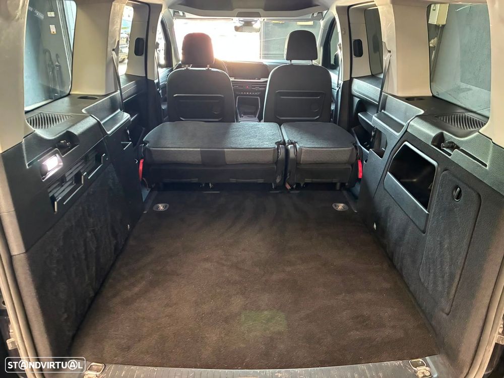 Ford Tourneo Connect Grand 2.0 TDCi Titanium Aut. - 37