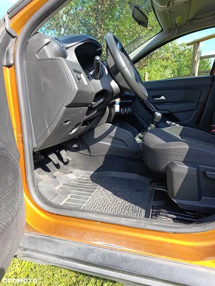 Dacia Duster SCe 115 4WD Comfort - 10
