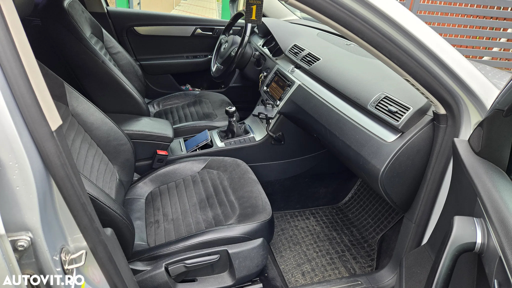 Volkswagen Passat Variant 2.0 Blue TDI SCR Highline - 7