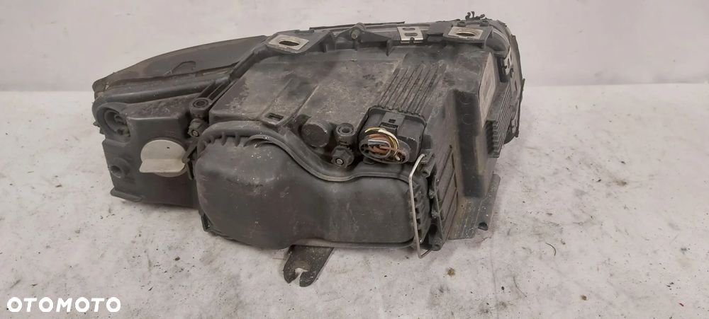 .  LAMPA PRZOD PRZEDNIA LEWA AUDI A4 B6 CABRIO - 3
