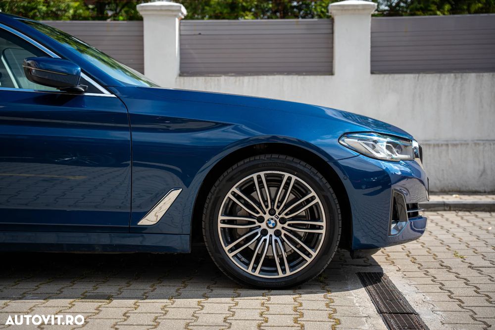 BMW Seria 5 530e xDrive AT PHEV - 10