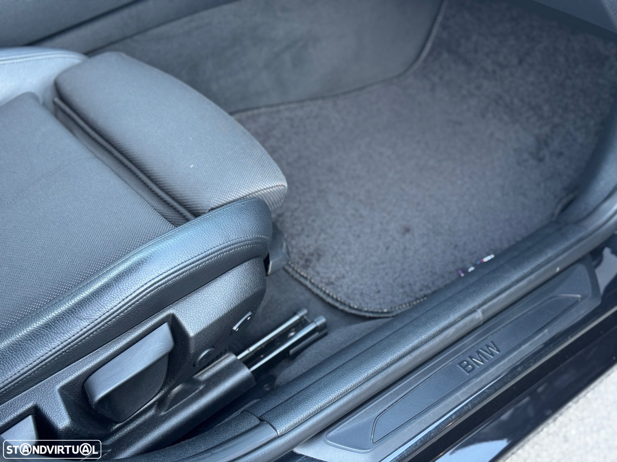 BMW 320 d Touring - 23