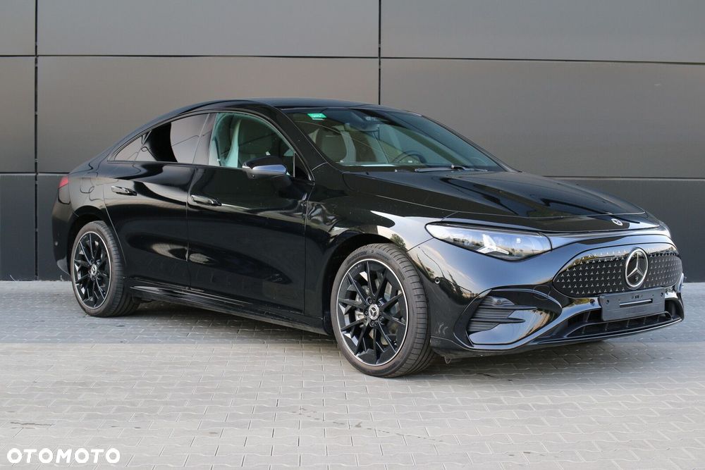 Mercedes-Benz CLA 200 58kWh - 5