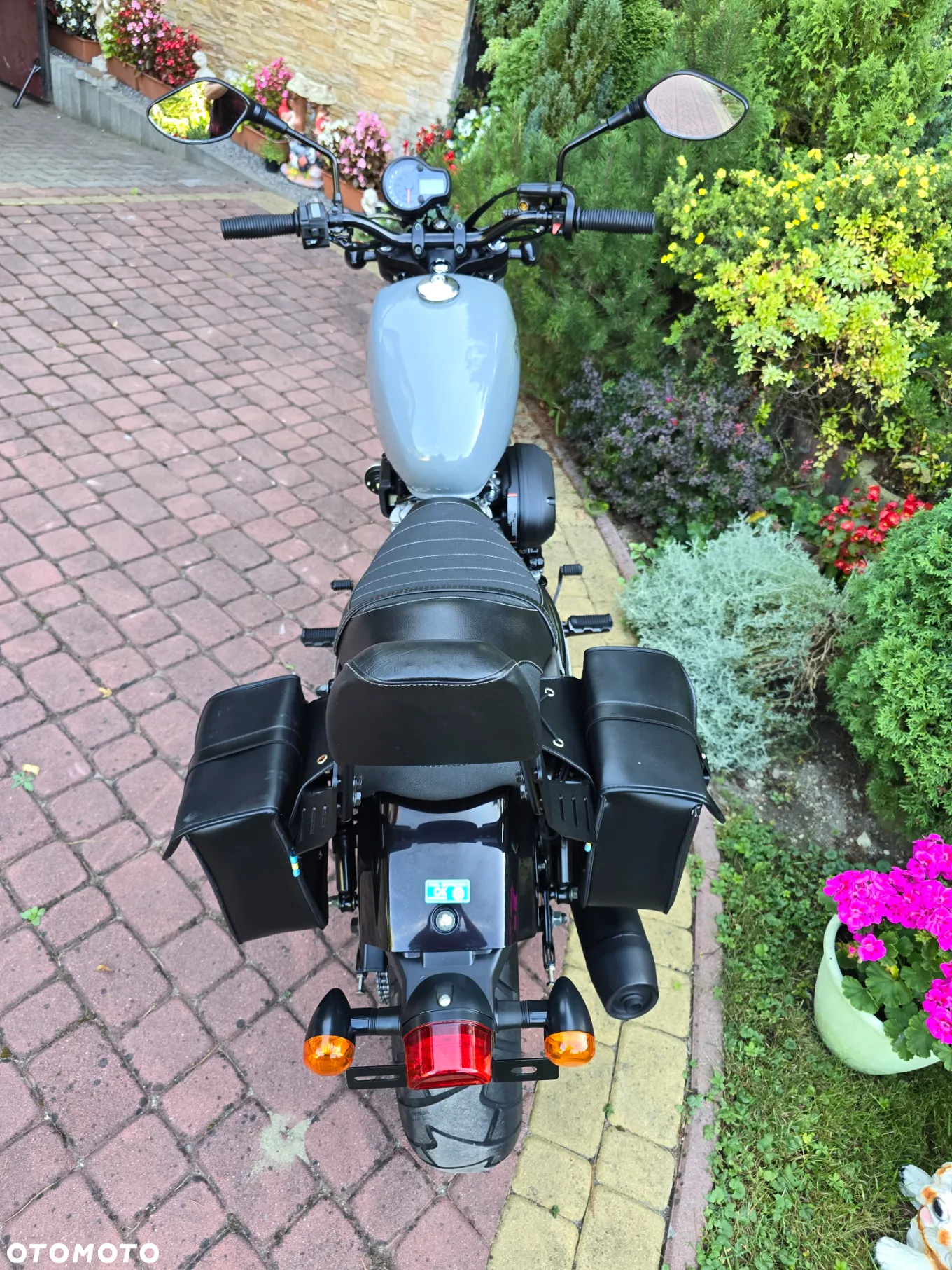 Hyosung GV - 6